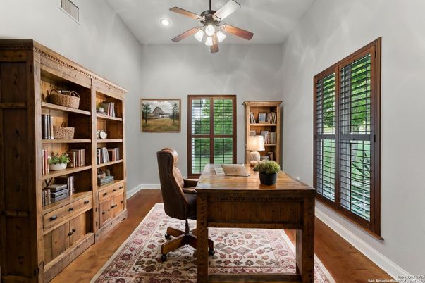 Home Office, Interior, Recessed Lighting, Wood Texture Flooring
