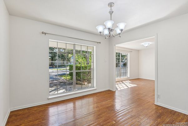 Chandelier, Empty room, Interior, Wood Texture Flooring