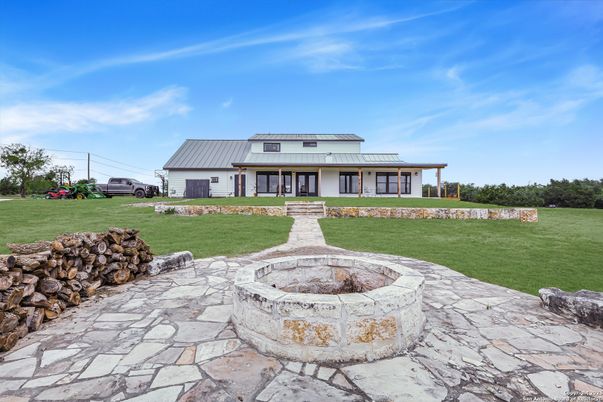 Backyard, Exterior, Facade, French Provincial