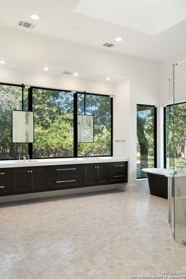 Bathroom, Dual Sink Vanities, Free Standing Baths, Interior, Recessed Lighting