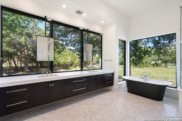Bathroom, Dual Sink Vanities, Free Standing Baths, Interior, Recessed Lighting