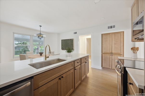 Dining room, Interior, Kitchen, Pendant Lights, Wood Texture Flooring