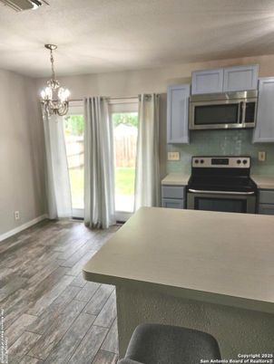Chandelier, Interior, Kitchen, Wood Texture Flooring