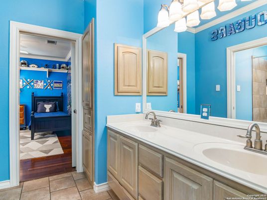 Bathroom, Dual Sink Vanities, Interior, Wood Texture Flooring