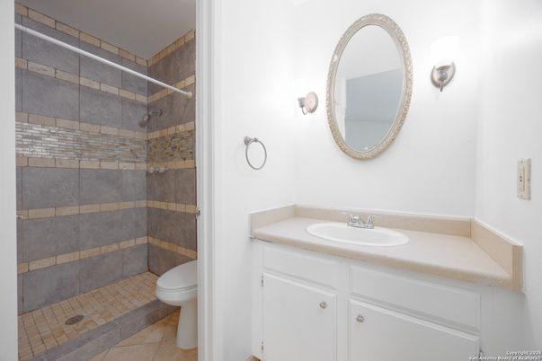 Bathroom, Interior