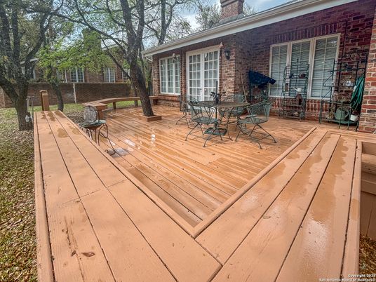 Exterior, Wood Texture Flooring