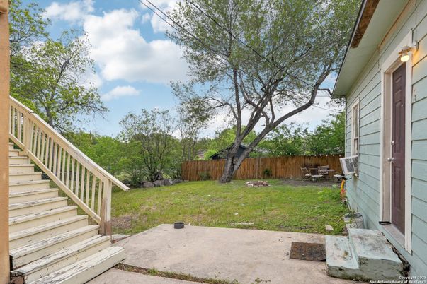 Backyard, Exterior