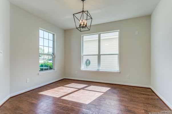 Empty room, Interior, Pendant Lights, Wood Texture Flooring