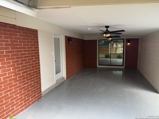 Empty room, Interior, Recessed Lighting, Stone Walls