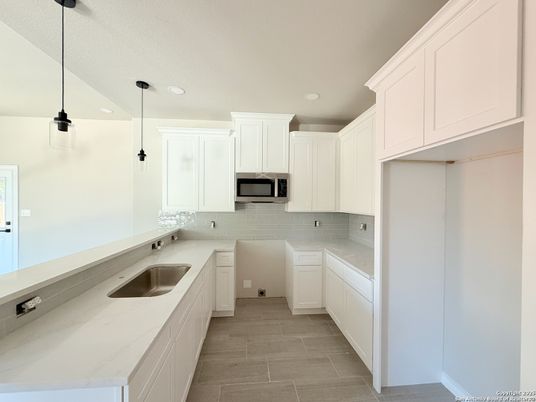 Interior, Kitchen, Pendant Lights, Recessed Lighting