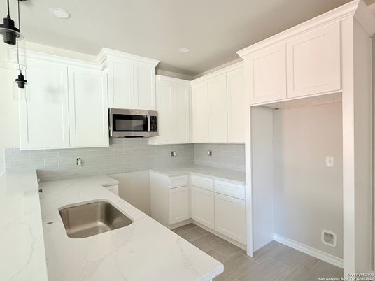 Interior, Kitchen, Recessed Lighting, Wood Texture Flooring