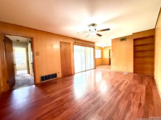 Empty room, Interior, Wood Texture Flooring, Wooden Walls