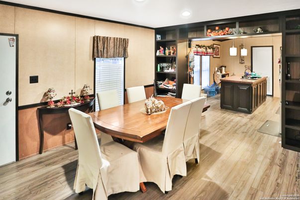 Dining room, Interior, Kitchen, Pendant Lights, Recessed Lighting, Wood Texture Flooring