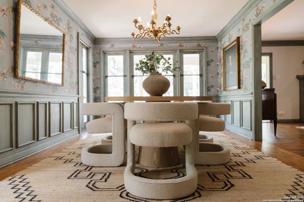 Chandelier, Dining room, Interior, Wood Texture Flooring