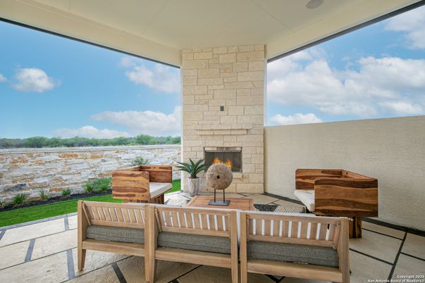 Exterior, Fireplace, Water