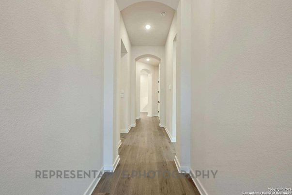 Interior, Recessed Lighting, Wood Texture Flooring