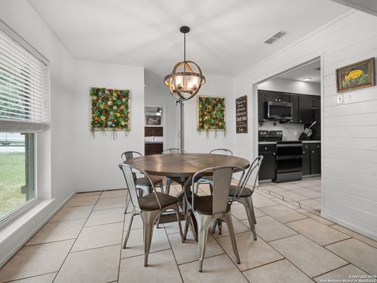 Dining room, Interior, Kitchen, Pendant Lights