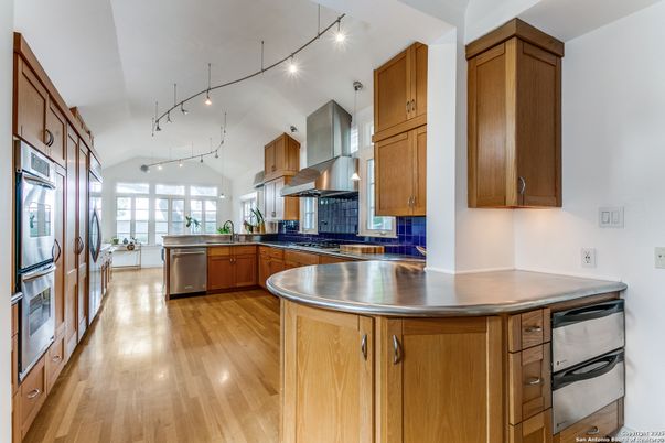 Interior, Kitchen, Stainless Steel Appliances, Wood Texture Flooring