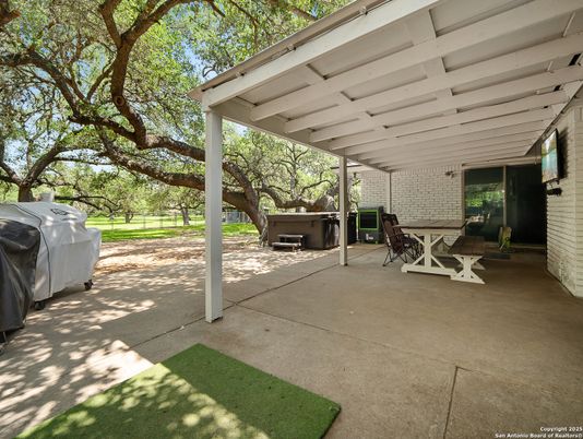 Exterior, Hot Tub