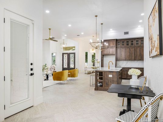 Interior, Kitchen, Living room, Pendant Lights, Recessed Lighting, Wood Texture Flooring