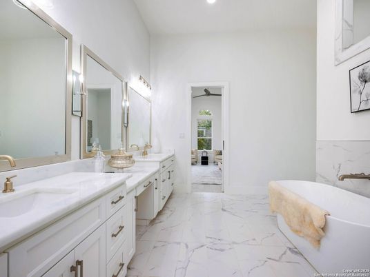 Bathroom, Dual Sink Vanities, Interior, Marble, Recessed Lighting