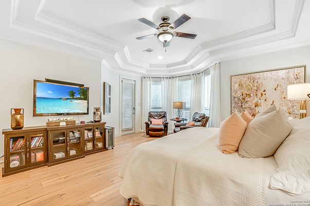Bedroom, Interior, Recessed Lighting, Wood Texture Flooring