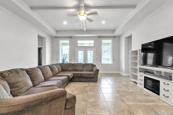 Fireplace, Interior, Living room, Recessed Lighting