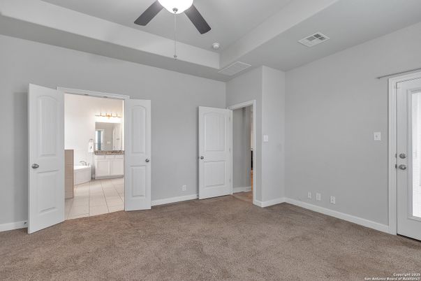 Bathroom, Empty room, Interior