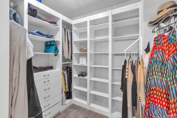 Interior, Walk-in Closets