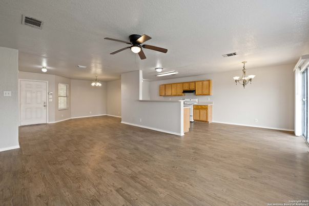 Chandelier, Empty room, Interior, Kitchen, Wood Texture Flooring