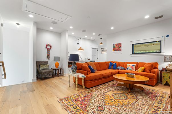 Interior, Living room, Pendant Lights, Recessed Lighting, Wood Texture Flooring