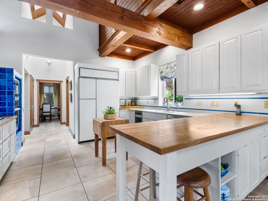 Interior, Kitchen, Recessed Lighting, Wooden Beams, Wooden Ceilings