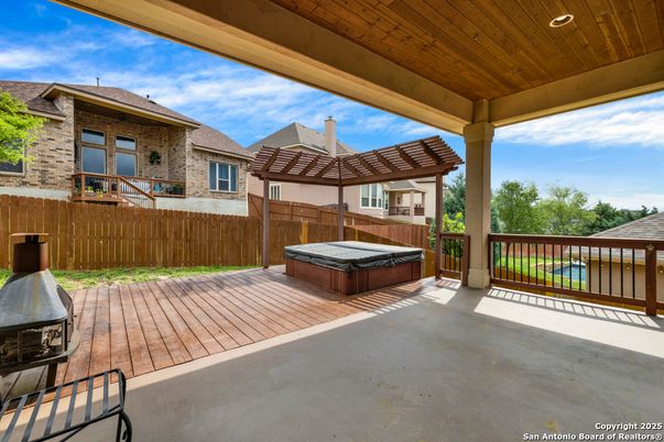 Exterior, Hot Tub