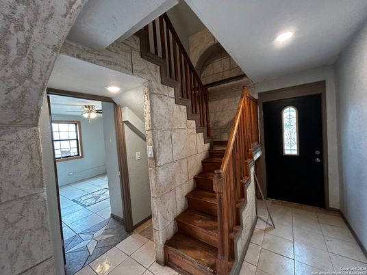 Interior, Recessed Lighting