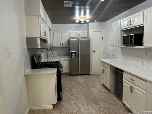 Interior, Kitchen, Stainless Steel Appliances