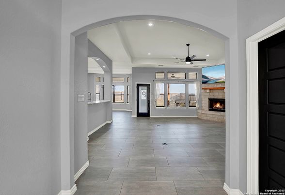 Fireplace, Interior, Recessed Lighting