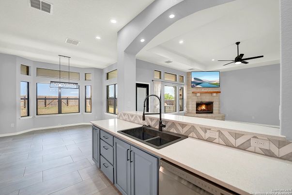 Fireplace, Interior, Kitchen, Pendant Lights, Recessed Lighting