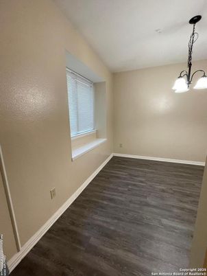 Empty room, Interior, Pendant Lights, Wood Texture Flooring