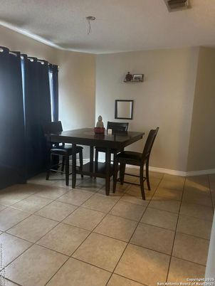 Dining room, Interior