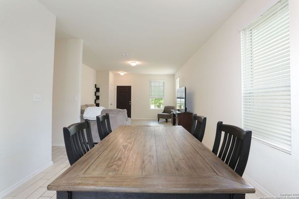 Dining room, Interior