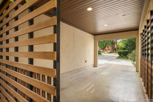 Exterior, Recessed Lighting