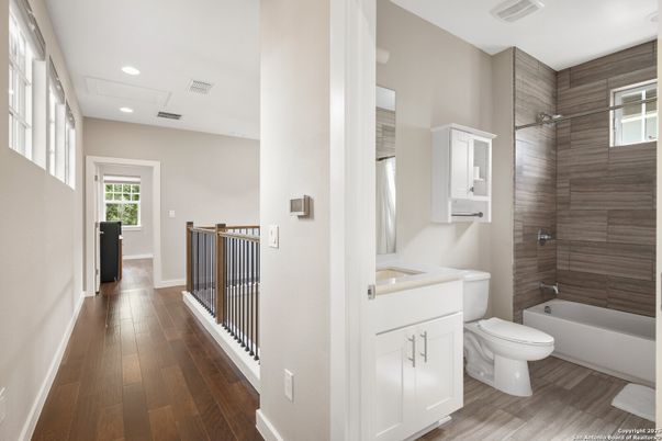 Bathroom, Interior, Recessed Lighting, Wood Texture Flooring