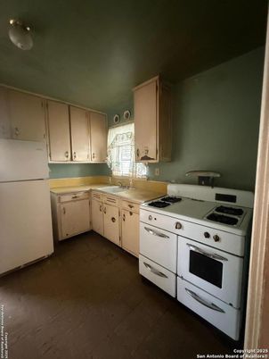 Interior, Kitchen