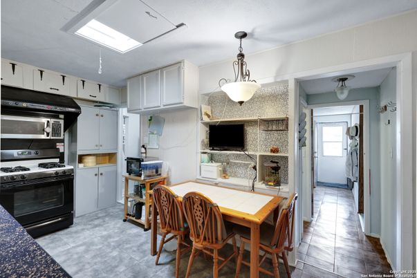 Interior, Kitchen, Pendant Lights, Stainless Steel Appliances