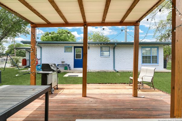Backyard, Exterior, Playground