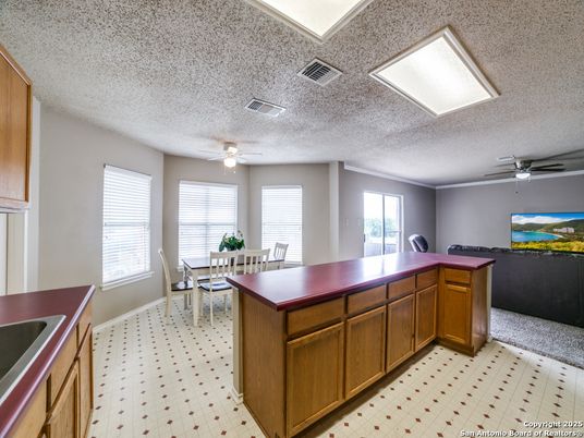 Dining room, Interior