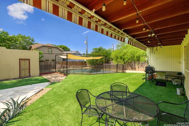 Backyard, Exterior