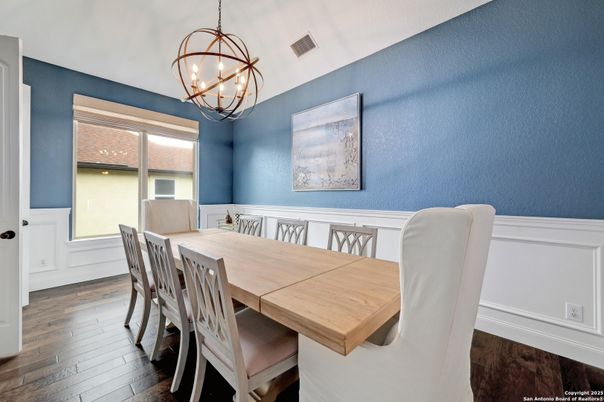 Chandelier, Dining room, Interior, Pendant Lights, Wood Texture Flooring
