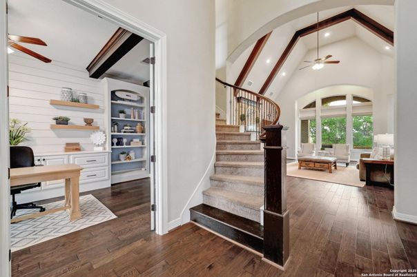 Home Office, Interior, Recessed Lighting, Wood Texture Flooring