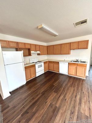 Interior, Kitchen, Wood Texture Flooring